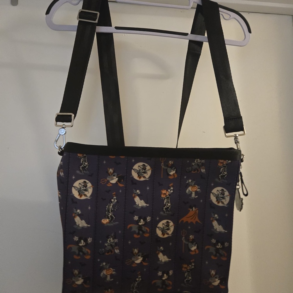 Harvey’s x Disney Halloween Themed Tote Bag with Black Straps